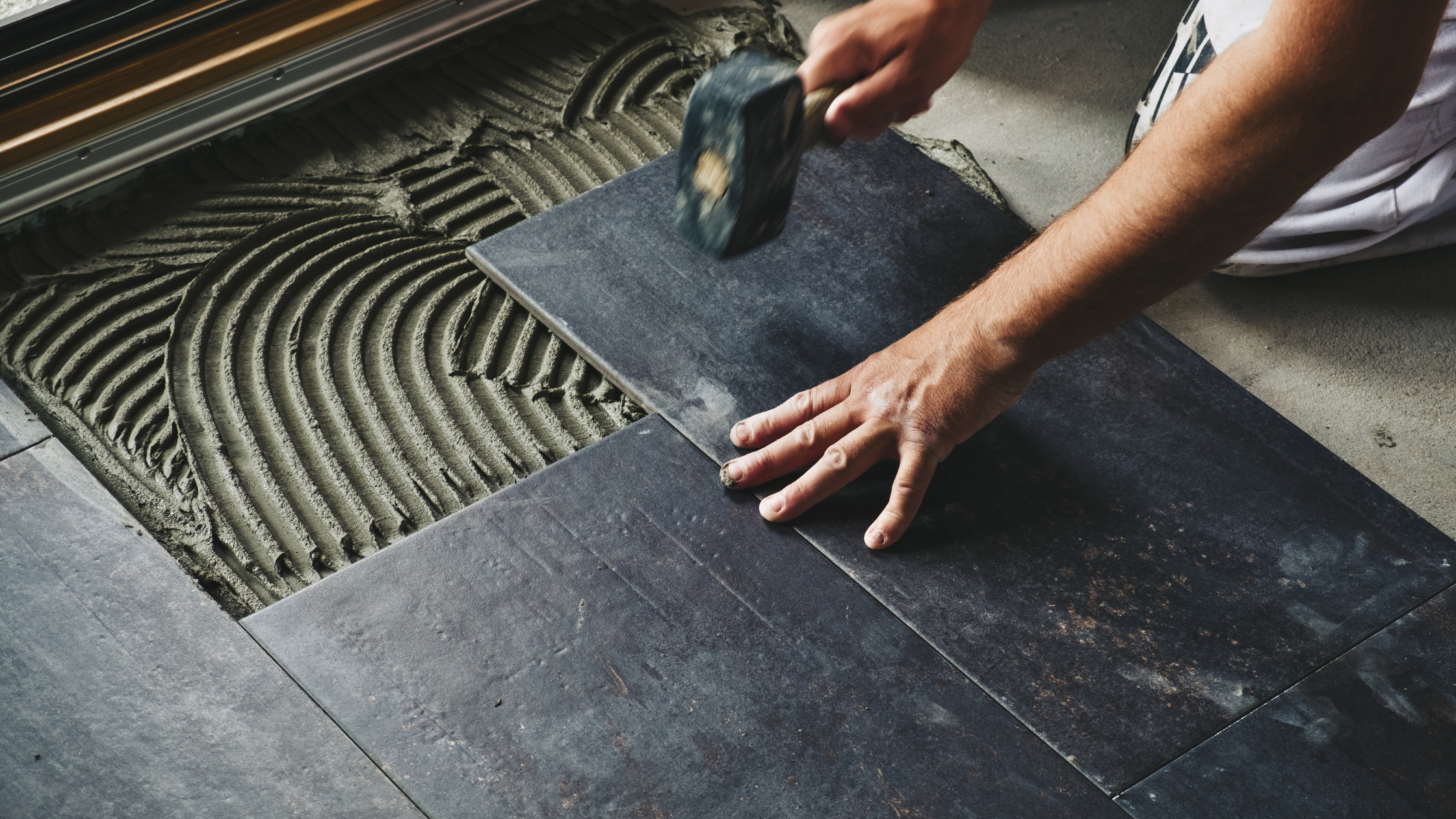 What is the Difference Between Ceramic and Porcelain Tile Flooring?